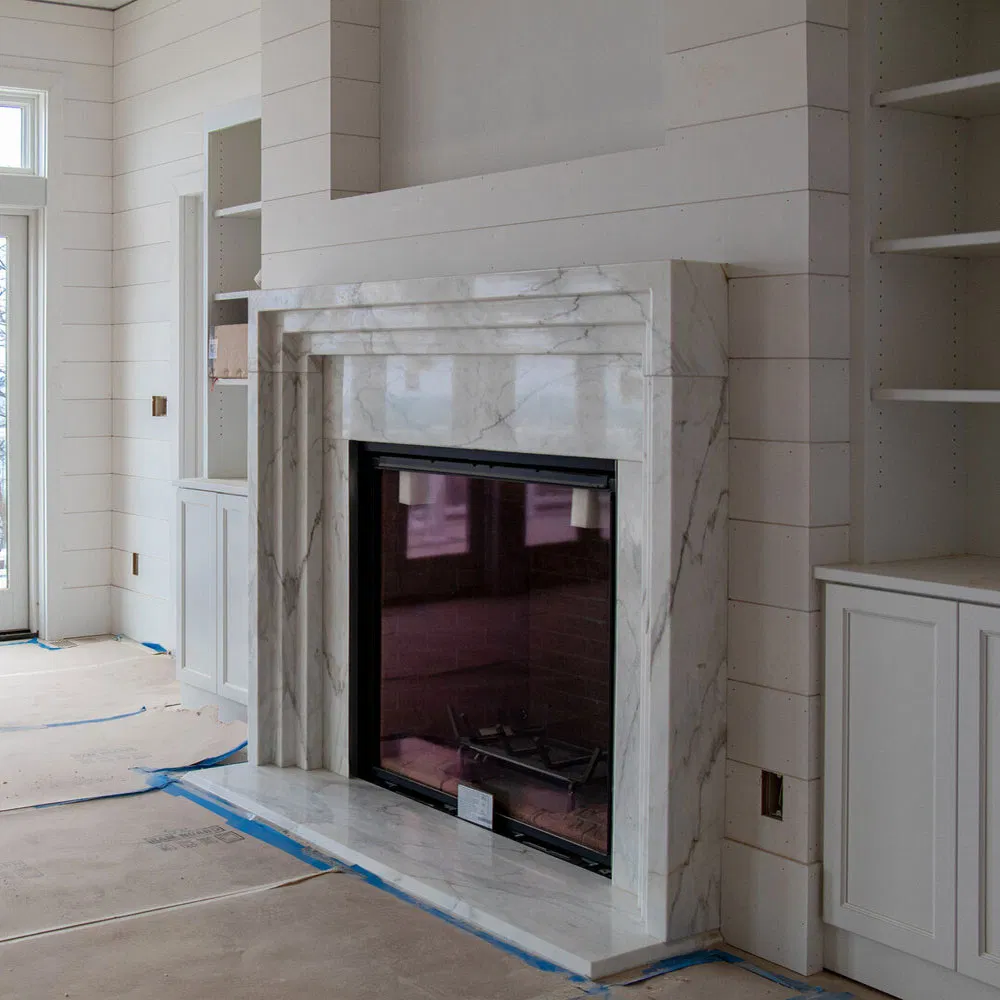 New Designs White Marble Fireplace Surround and Fireplace Mantels for Decor