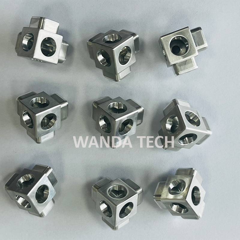 Customized High Precision CNC Turning Milling Custom Machining Parts of Aluminum Steel Brass