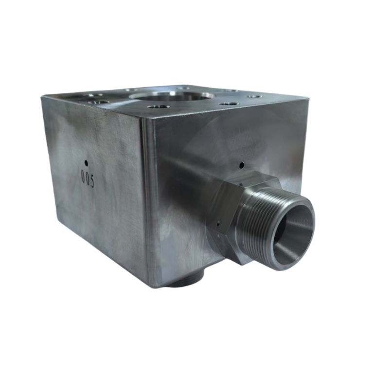 Custom Stainless Steel Three-Way Valve Body, Precision CNC Turning Machined Machining Machinery Processing Metal Parts for The Aerospace Industry