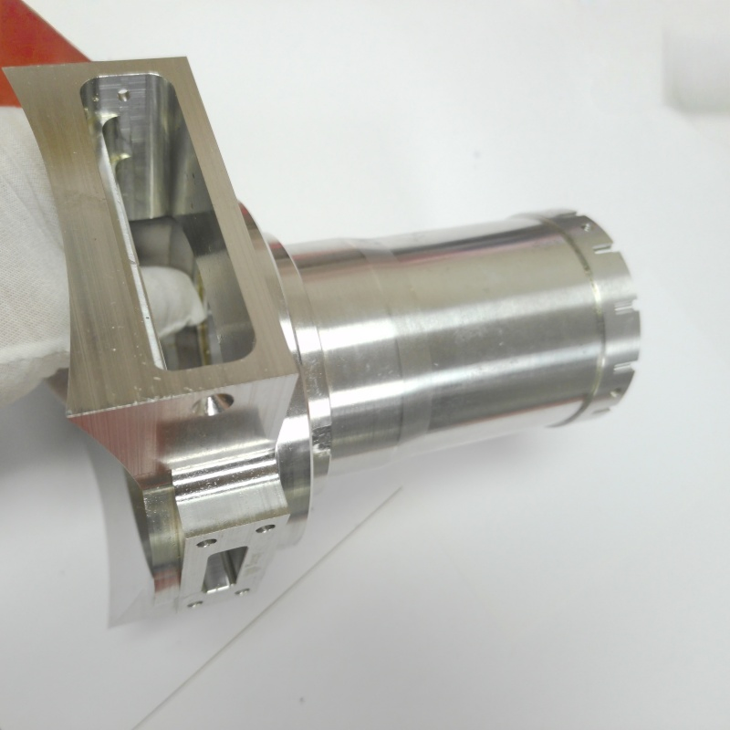 Efficient Aluminium CNC Milling and Engraving for Custom Projects