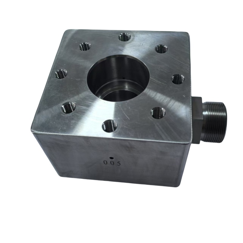 Custom Stainless Steel Three-Way Valve Body, Precision CNC Turning Machined Machining Machinery Processing Metal Parts for The Aerospace Industry