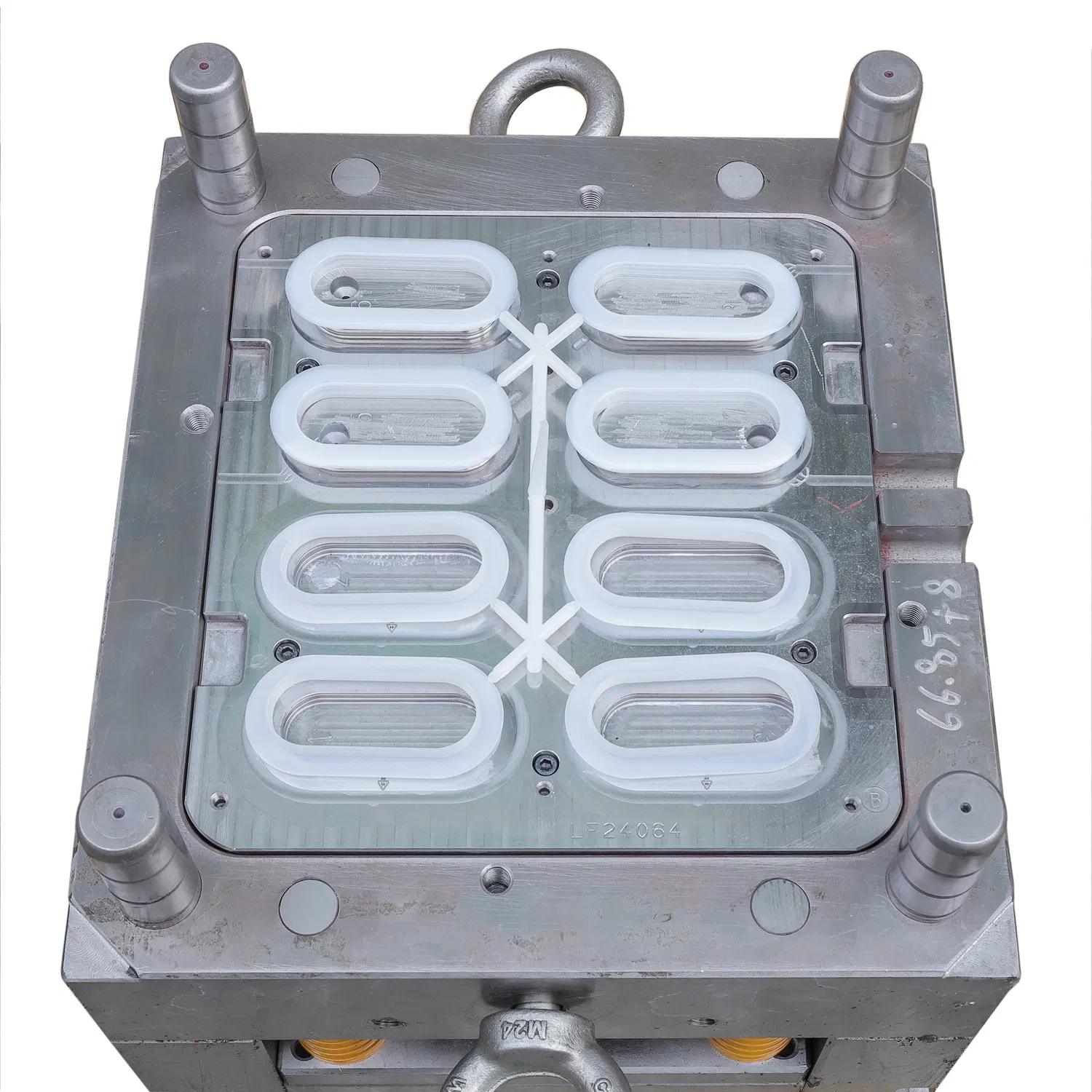 Injection Molded Scooter Parts Motorbike Motorcycle Plastic Mold