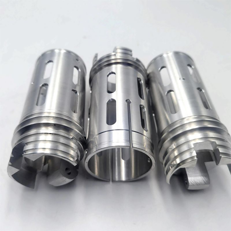 Custom Machined Stainless Steel Components - CNC Turning and Milling Services