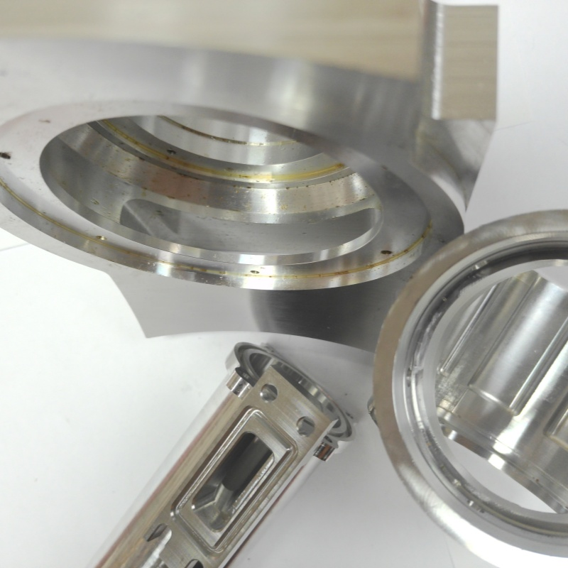 Innovative Aluminium CNC Milling and Engraving for Creative Designs