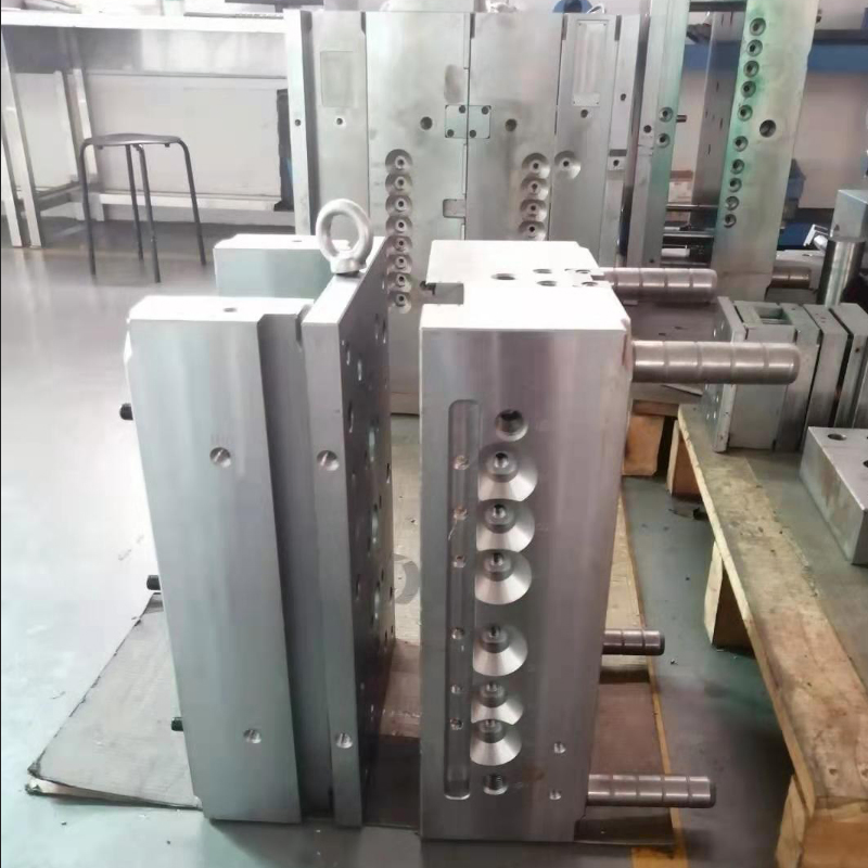 OEM Prototype Small Injection Mould for Plastic Components
