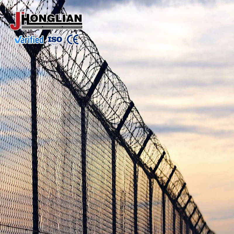 Floodlight Compatible Anti-Climb Razor Fence Security System