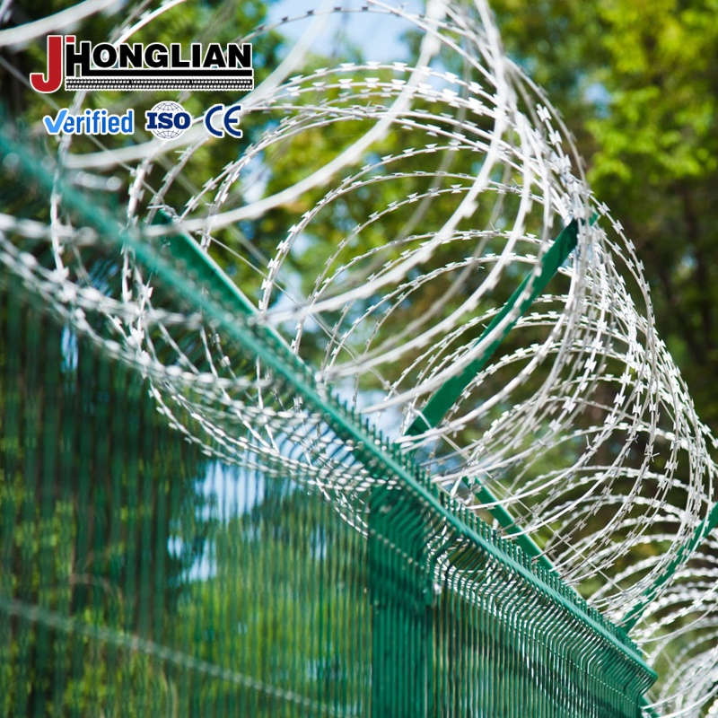 High Security Razor Ribbon Barbed Tape Intruder Deterrence System