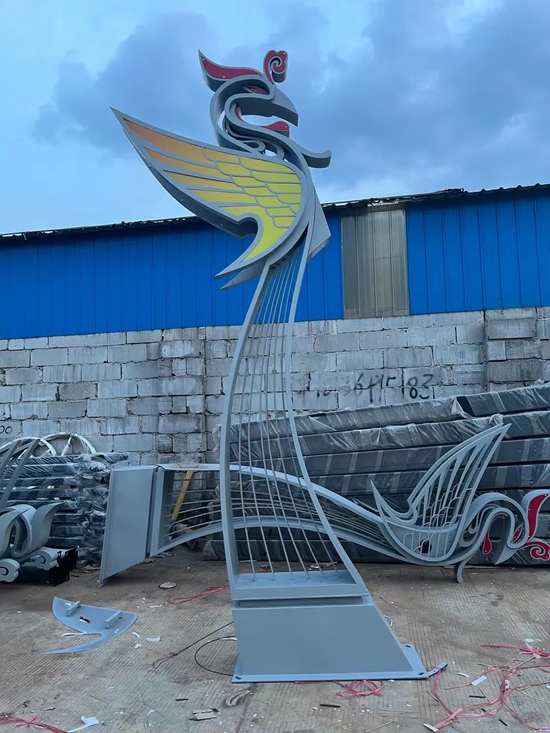 Customizable Outdoor Light Solutions with 6-12 Meters Pole Heights