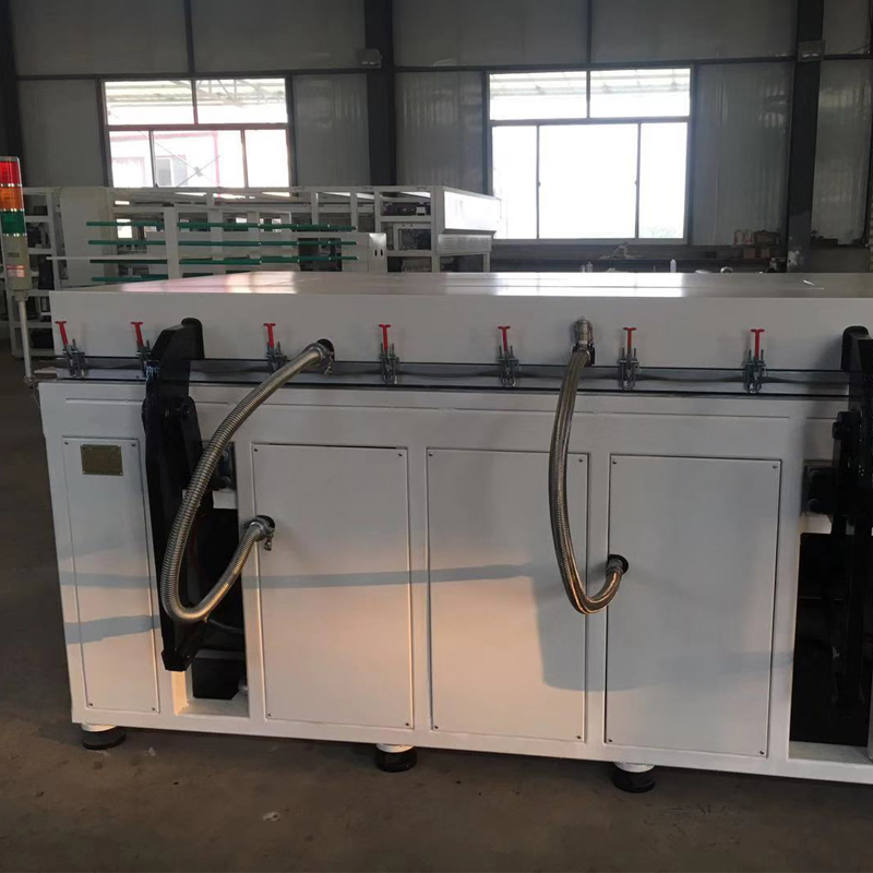 Solar Panel Making Machine PV Module Oil Heating Vacuum Laminating Machine