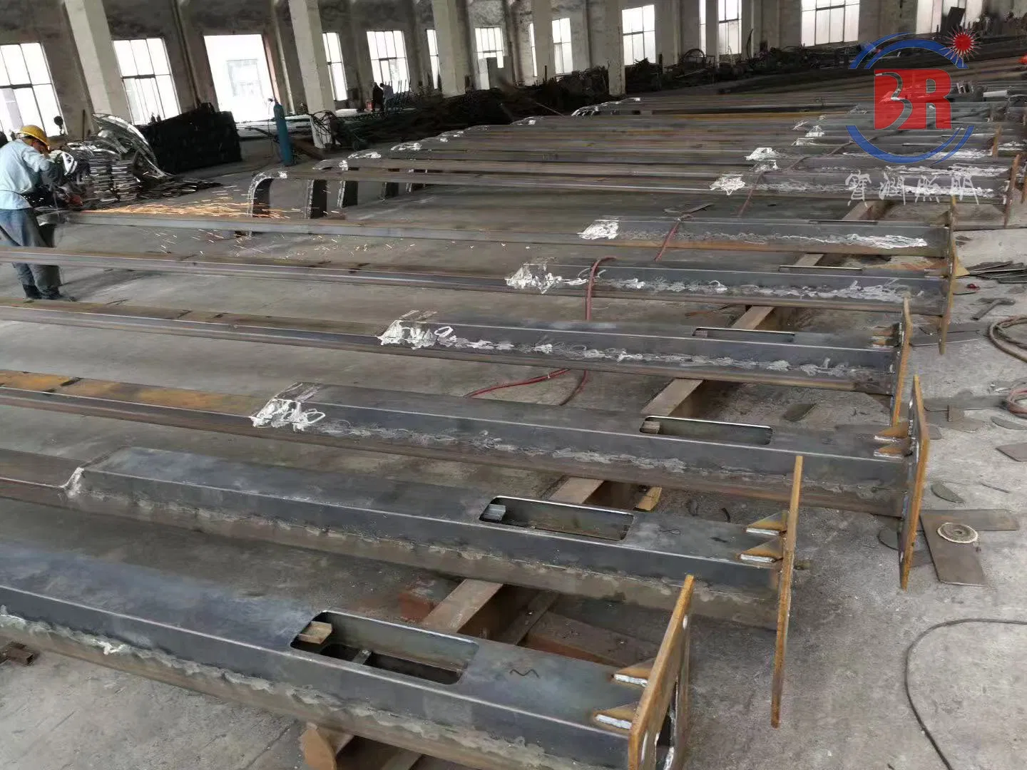 Durable Baorun LFT Series LED Solar Street Lighting Solution