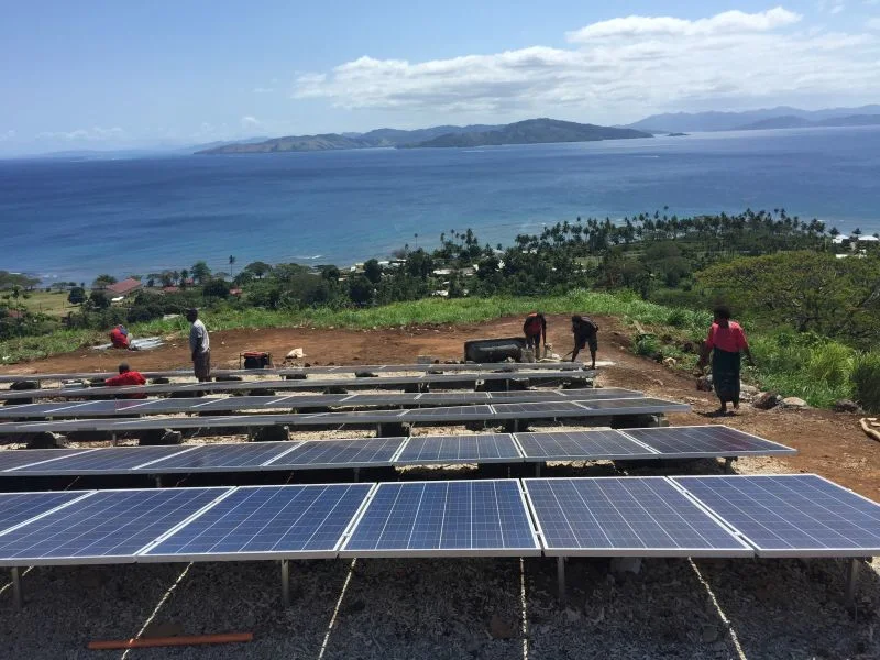 Professional off Grid System Solution Plan with Solar Wind Hybrid Power Supply