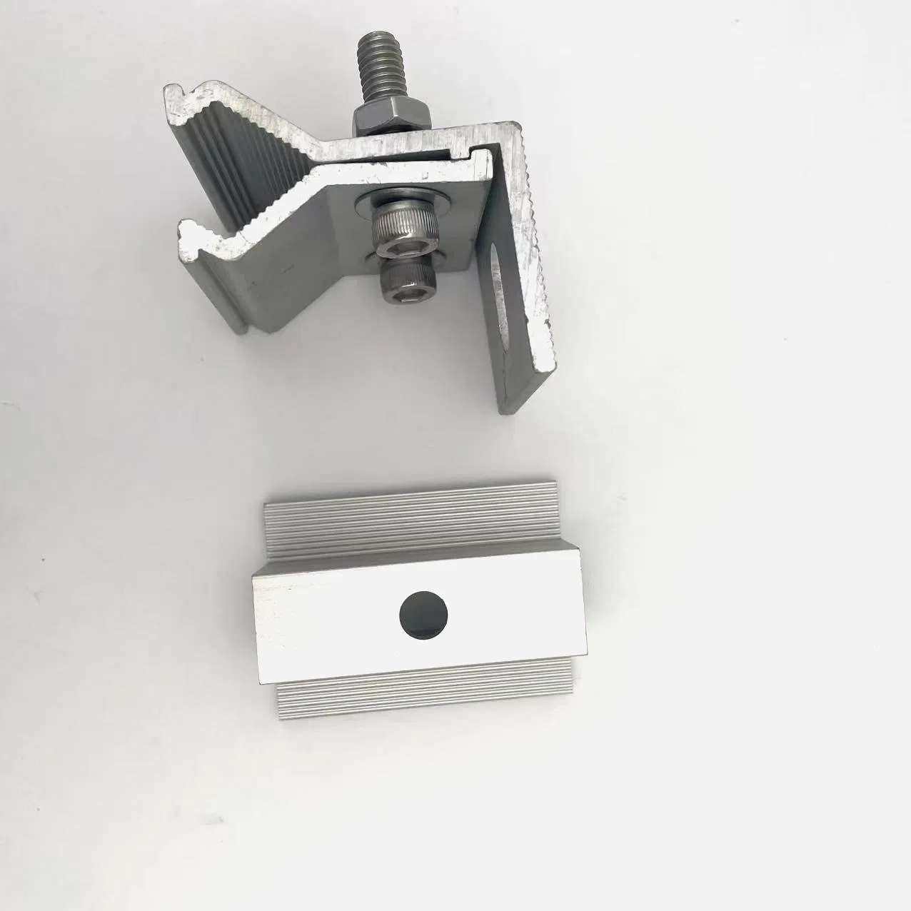 Factory Direct Industrial-Size Solar Panel Mounting Bracket for Big Panels