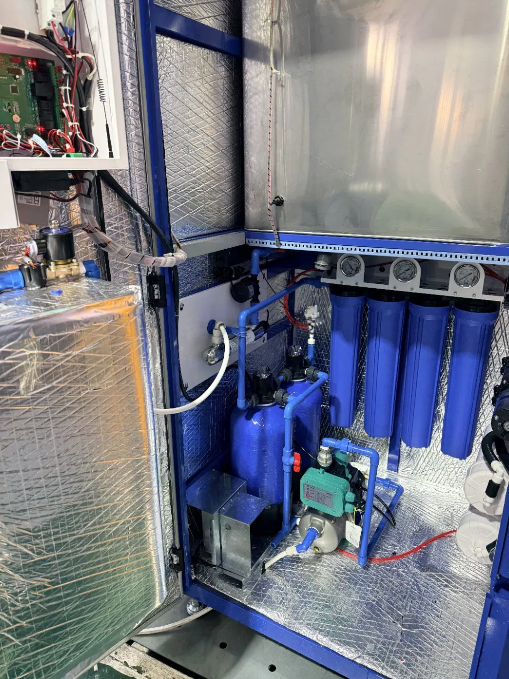 New Commercial Healthy Coin Qr Water Water Vending Machine with Reverse Osmosis System Purified Water Dispenser Cold Water Mineral Water