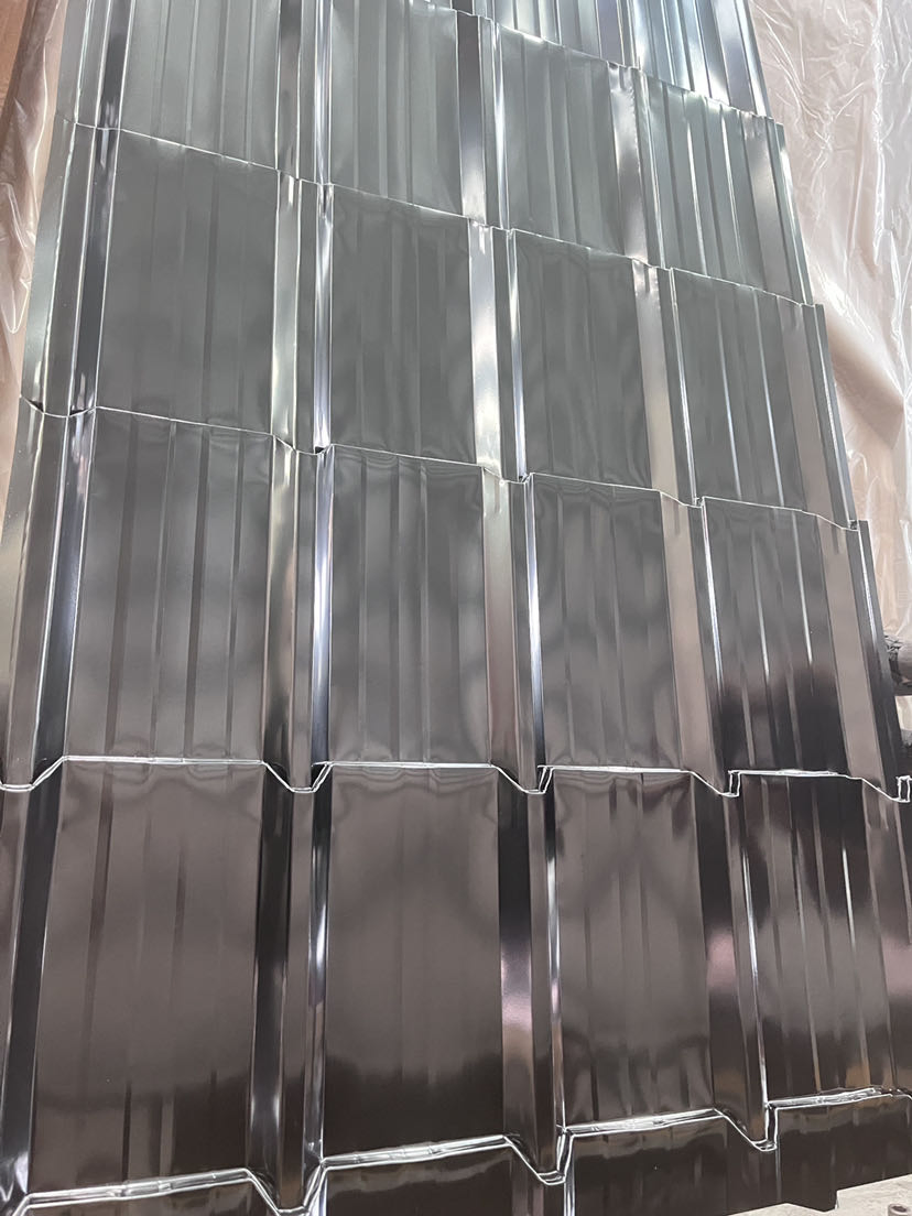 New Zealand Coated Steel Roof Tiles Solar Shingles Tin Roofing for Ghana Office Building