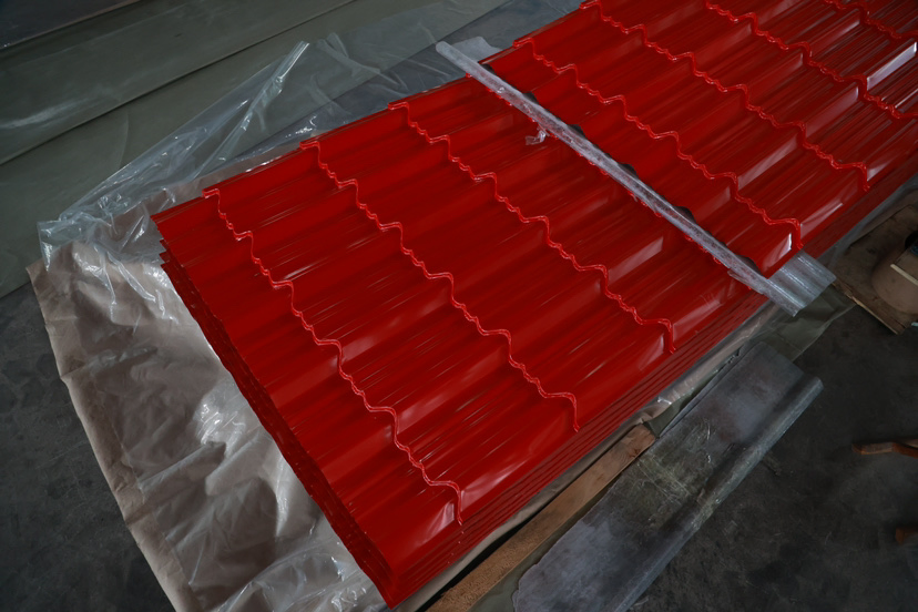 New Zealand Coated Steel Roof Tiles Solar Shingles Tin Roofing for Ghana Office Building