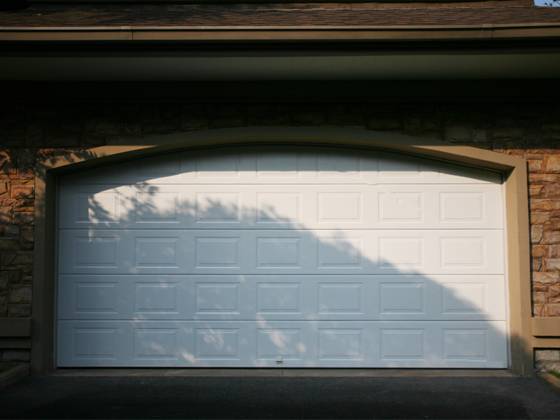 China Sectional Garage Door Remote Control Finger Safe Sandwich Panel Section Door Commercial Residential Automatic Sectional Garage Door Sliding Door Price