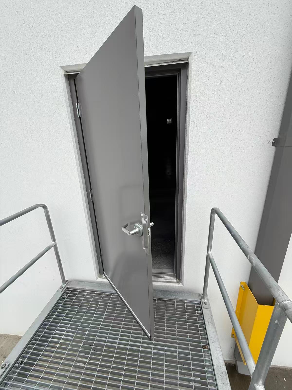 YJC Steel Fire Rated Door Commercial Industrial Fire Safety Door Custom Size UL Certified