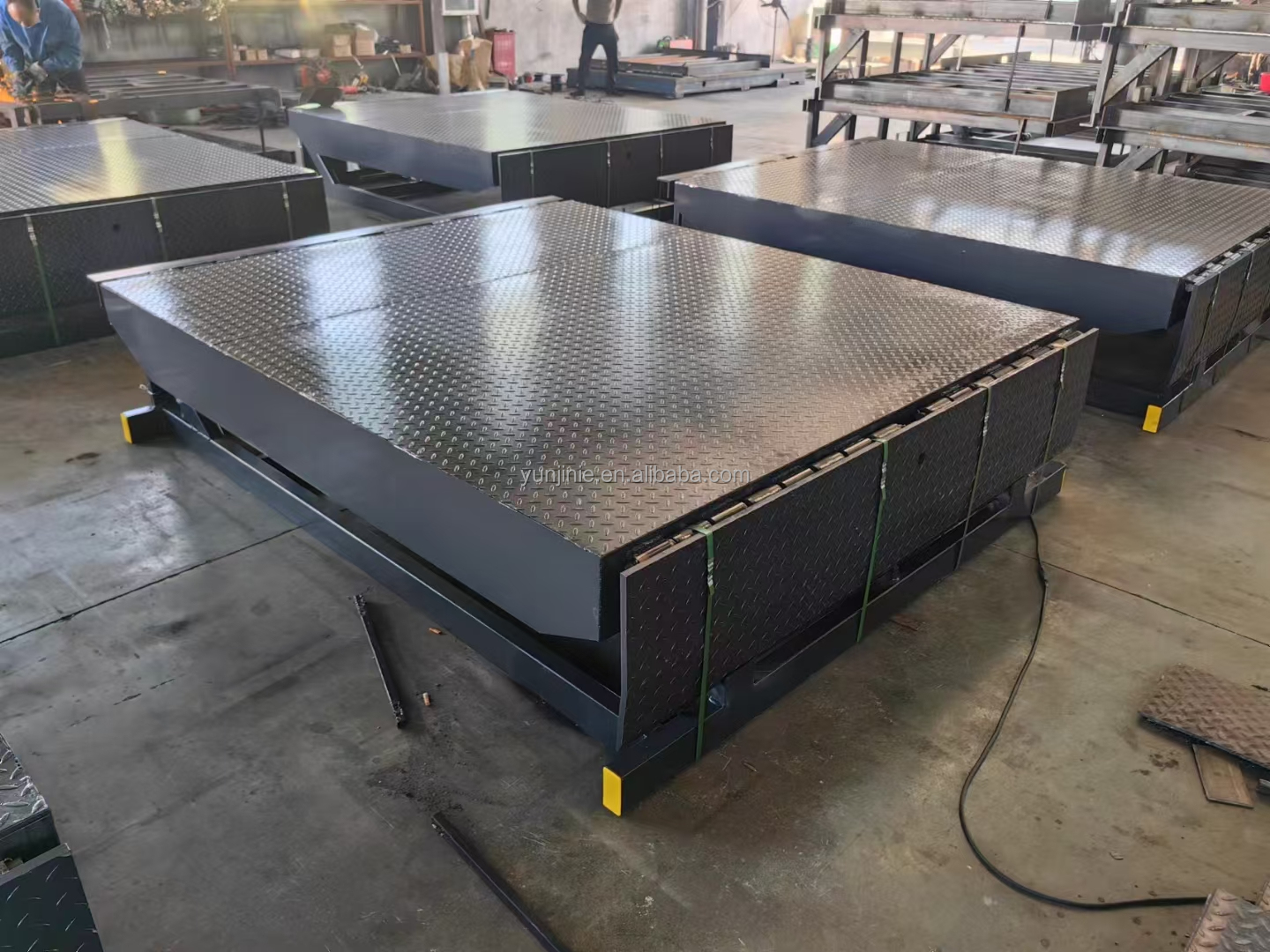 Dock Leveler