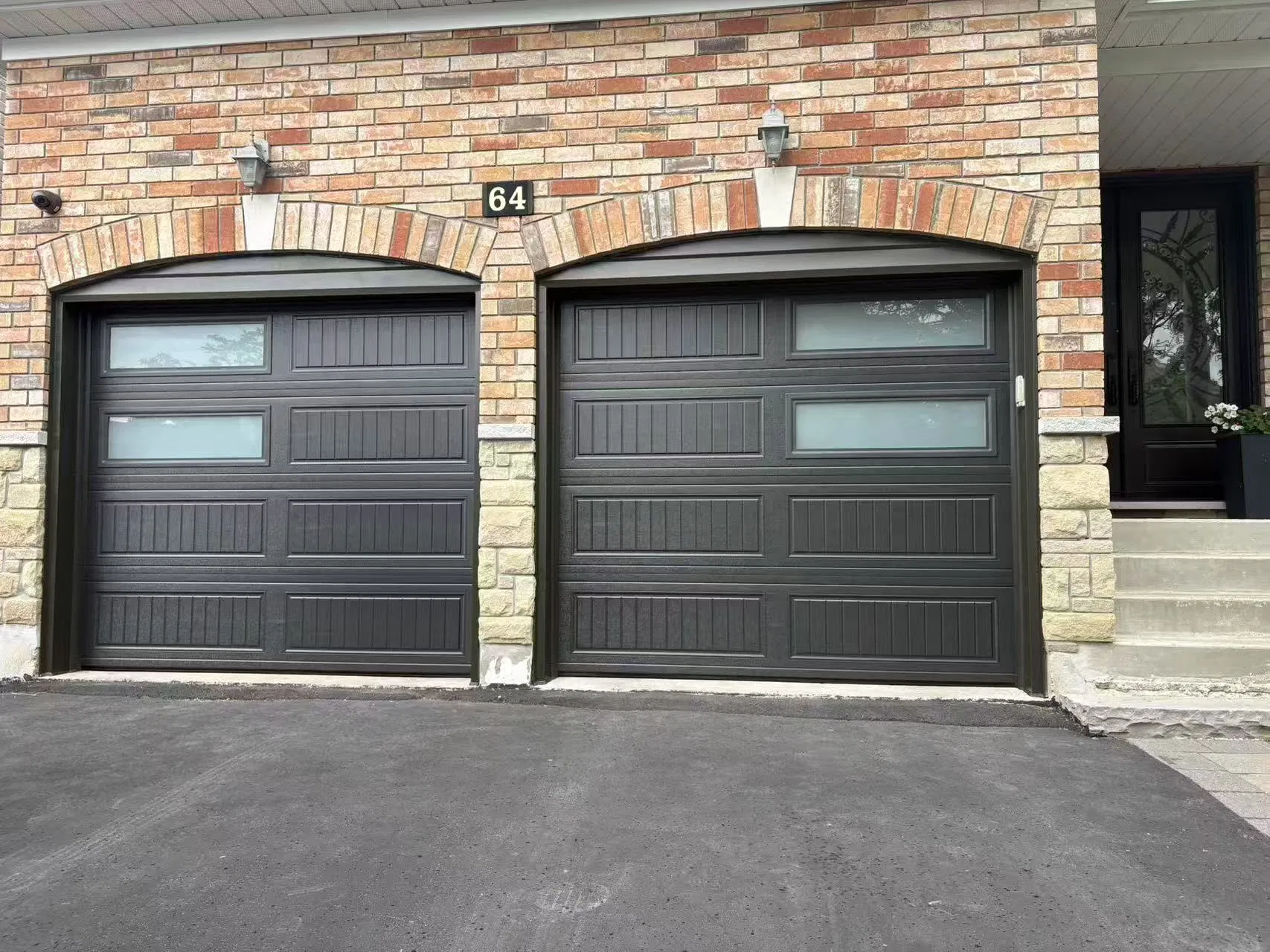 Excellent Quality Insulated Residential Garage Door Made on Fully Automatic Production Line