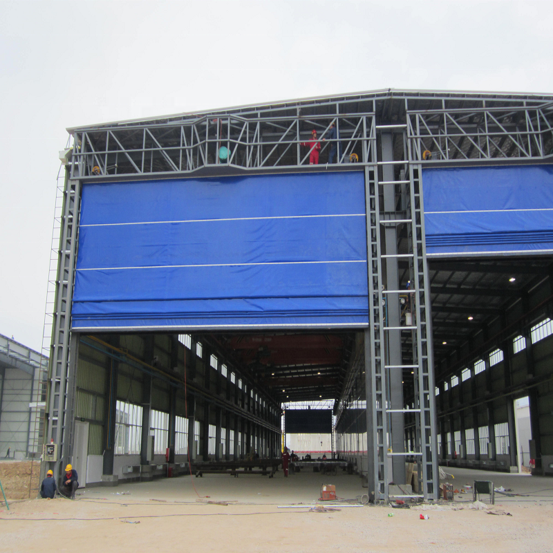 Industry High Speed Stacking Fold up Hangar Doors Flexible Lift Gate With Rational Layout
