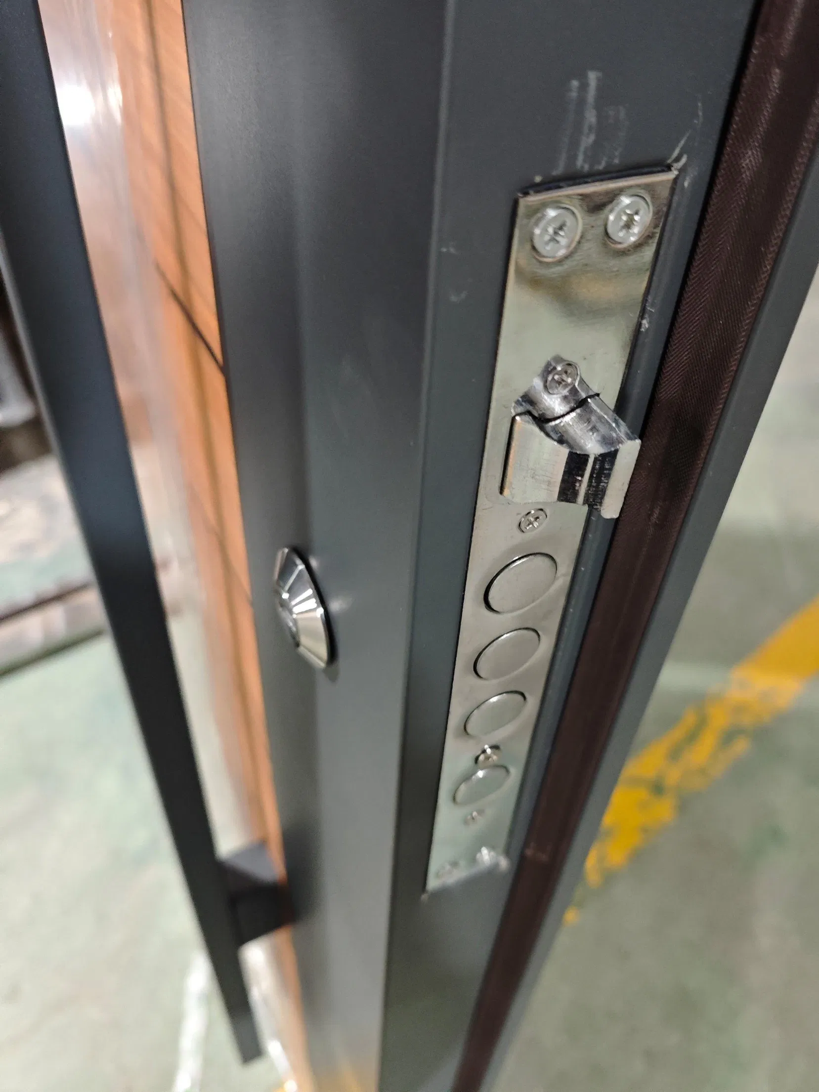 Bespoke Defense Gateway Solution for Optimal Residential Security