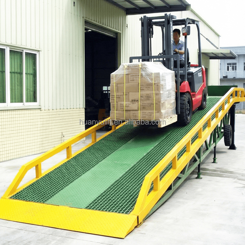 Mobile Boarding Bridge Forklift Unloading and Loading Platform Logistics Dock Ramp Load 8tons 10tons 12tons 15tons
