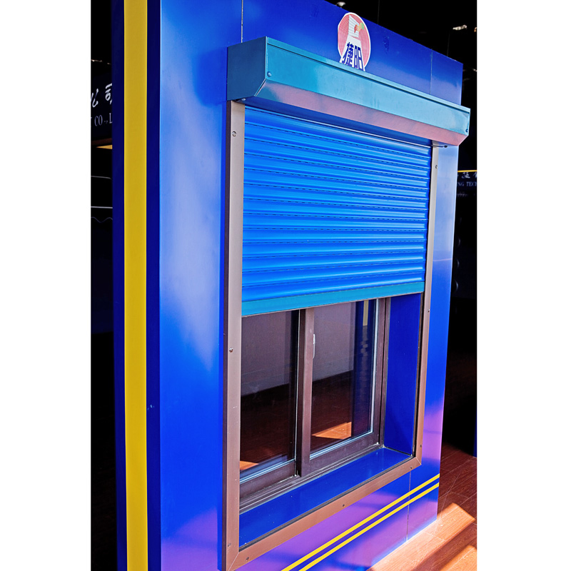 77mm Alu. PU Insulated Residential Automatic Rolling Roller up Garage Door with Pedestrian Door