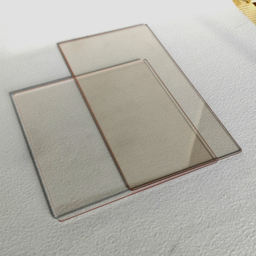 Custom 4mm 5mm Tempered Black Ceramic Glass Heat-resistant Transparent CE Certified Solar Fireplace Door &amp; Wood Stove
