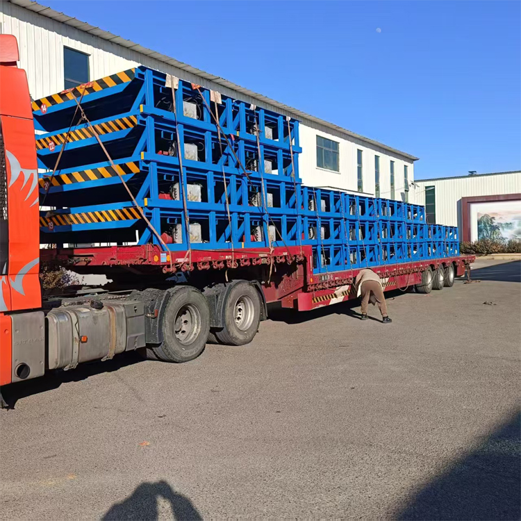 Motorized Dock Plate Loading Dock Equipment Pit-Mounted Dock Leveler by Streamlined Loading Manufactured Lift Tables
