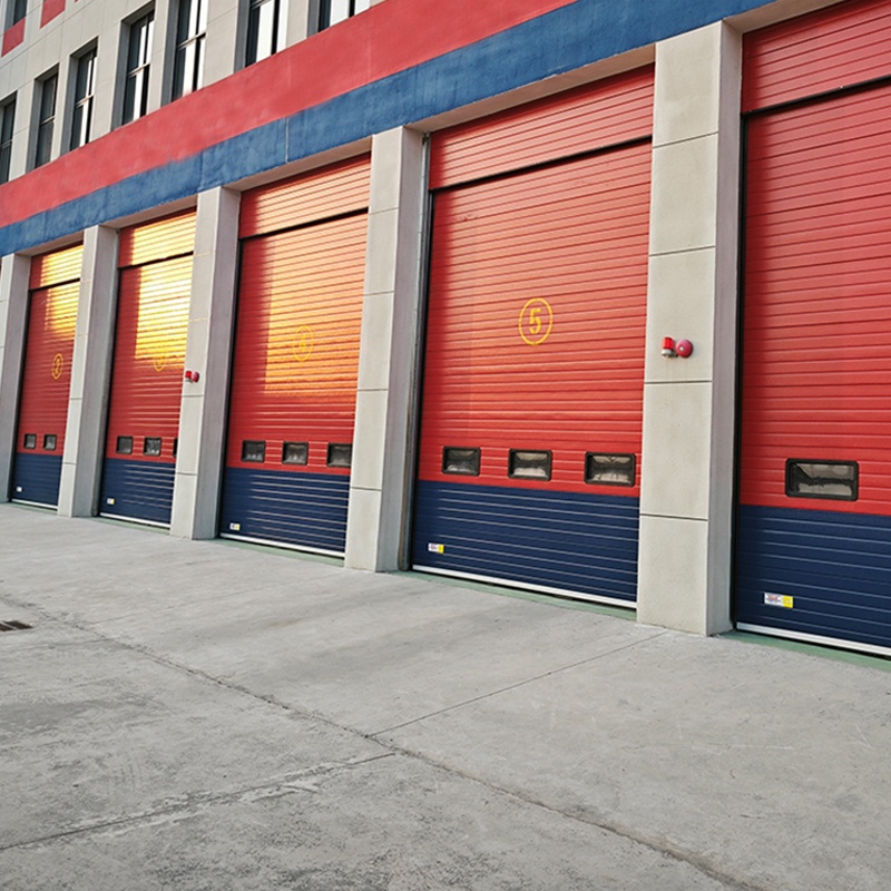 Wholesale New Electric Logistics Factory Price Automatic Garage Sectional Overhead Door