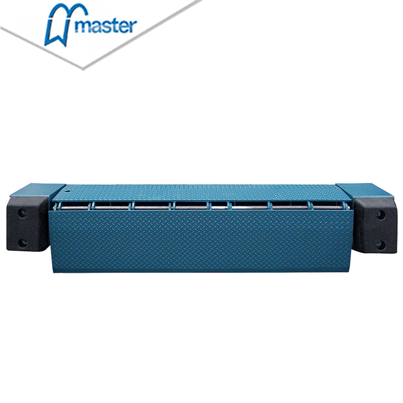 Master Well Factory Direct Mechanical Loading Equipment Hydraulic 3T Small Edge of Dock Leveler Prices for Warehouse