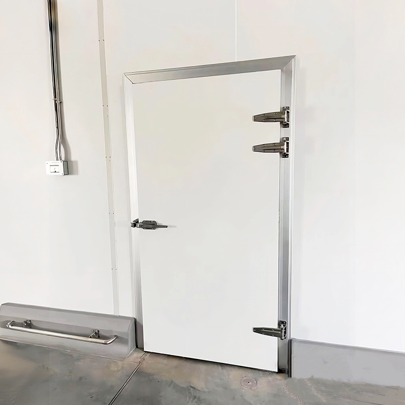 Durable Magnetic Gasket Single Semi-Embedded Hinged Cold Storage Door with Heated Frame for Food Warehouse