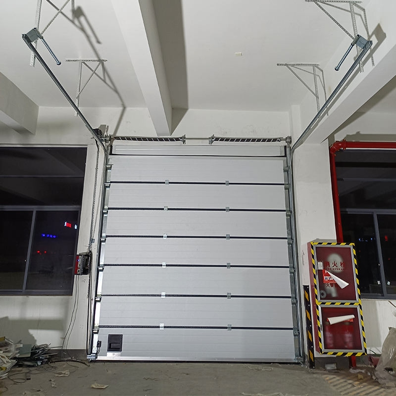 Advanced Smart-Control Industrial Garage Door for Logistics Automation