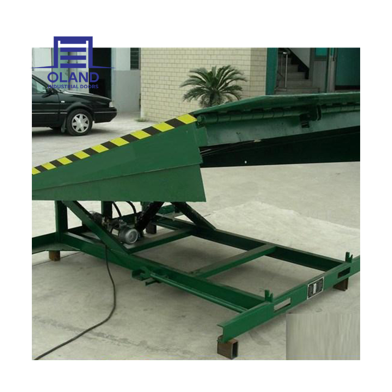 Logistics Center Factory Price 6~15 Ton Container Forklift Loading Dock Equipment Lift Ramp Hydraulic Dock Leveler