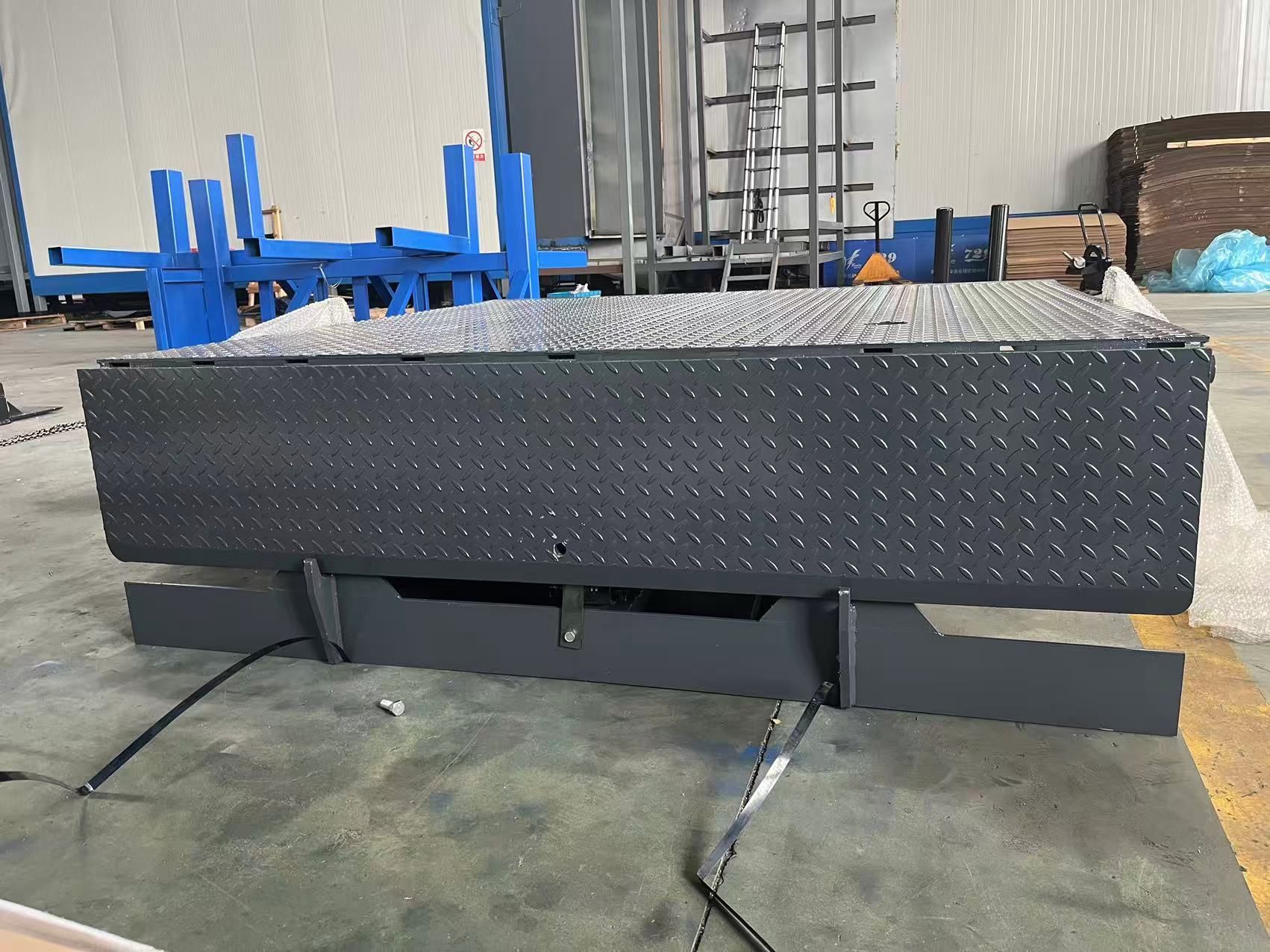 Loading Unloading Equipment Container Loading Dock Ramp Leveler Lift Table
