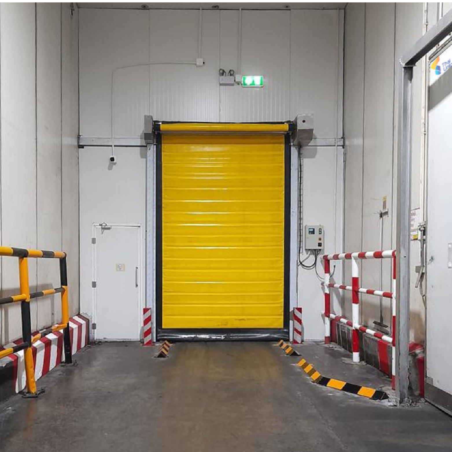 Food Factory Use CE Certificated High Speed Cold Storage Roll up Door Insulation Pvc Rapid Door High Speed Cold Room Fast Door