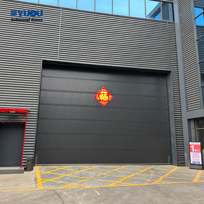 China Vertical Sectional Door Logistic System Use Suppliers Factory Sandwich Panel Automatic Sectional Doors