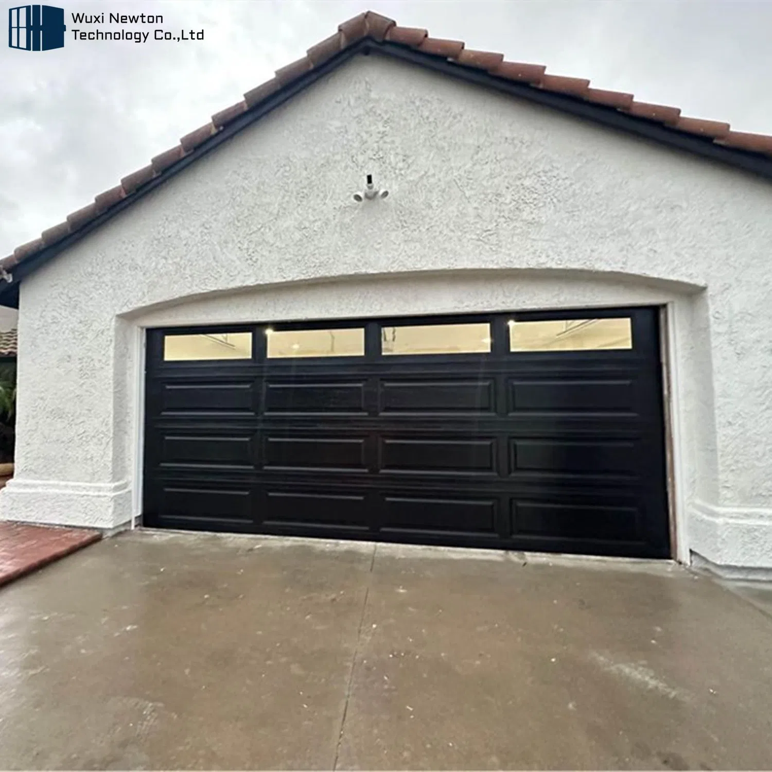 Residential Garage Doors European Style Automatic Insulated Sectional Galvanized Steel Garage Door