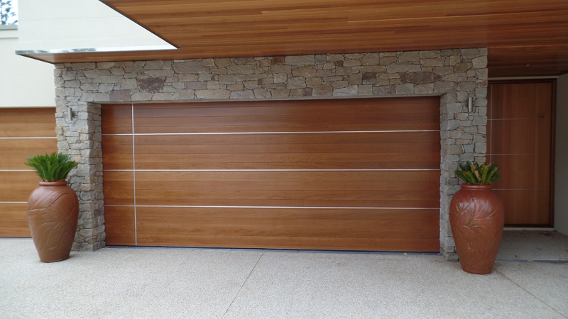 Custom Aluminum Automatic Garage Door Sectional Remote-Controlled Motorized Driveway Garage Doors