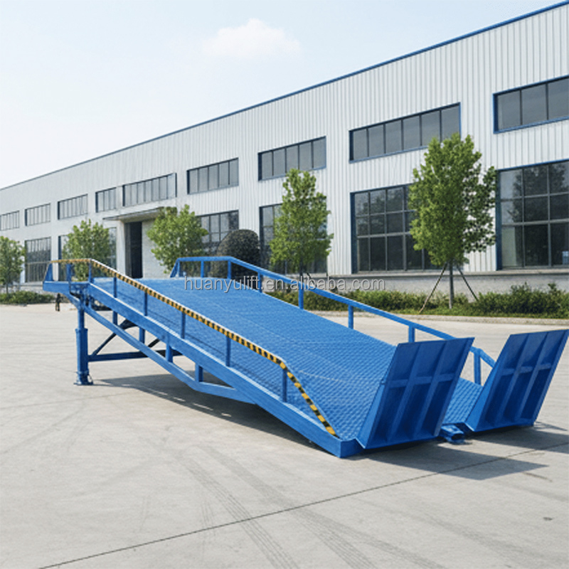 Mobile Boarding Bridge Forklift Unloading and Loading Platform Logistics Dock Ramp Load 8tons 10tons 12tons 15tons