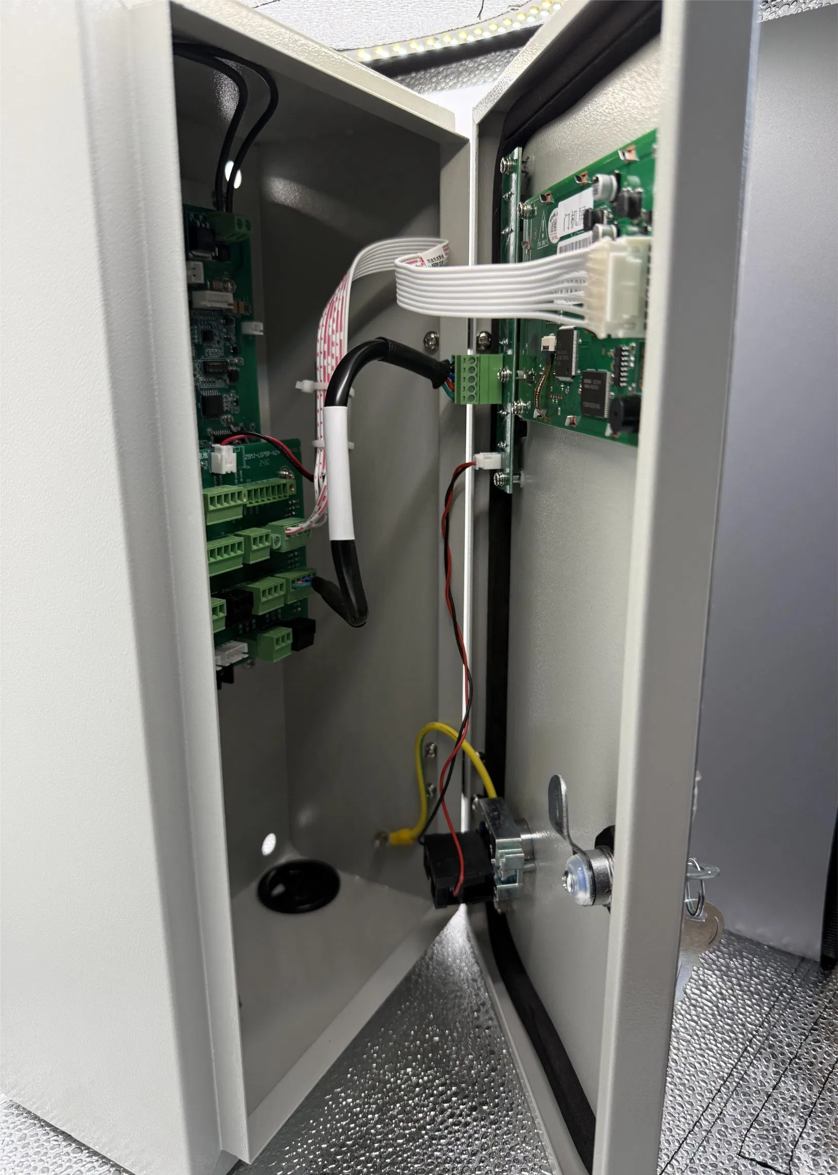 0.75kw Intelligent Industrial Door Management System for Airports