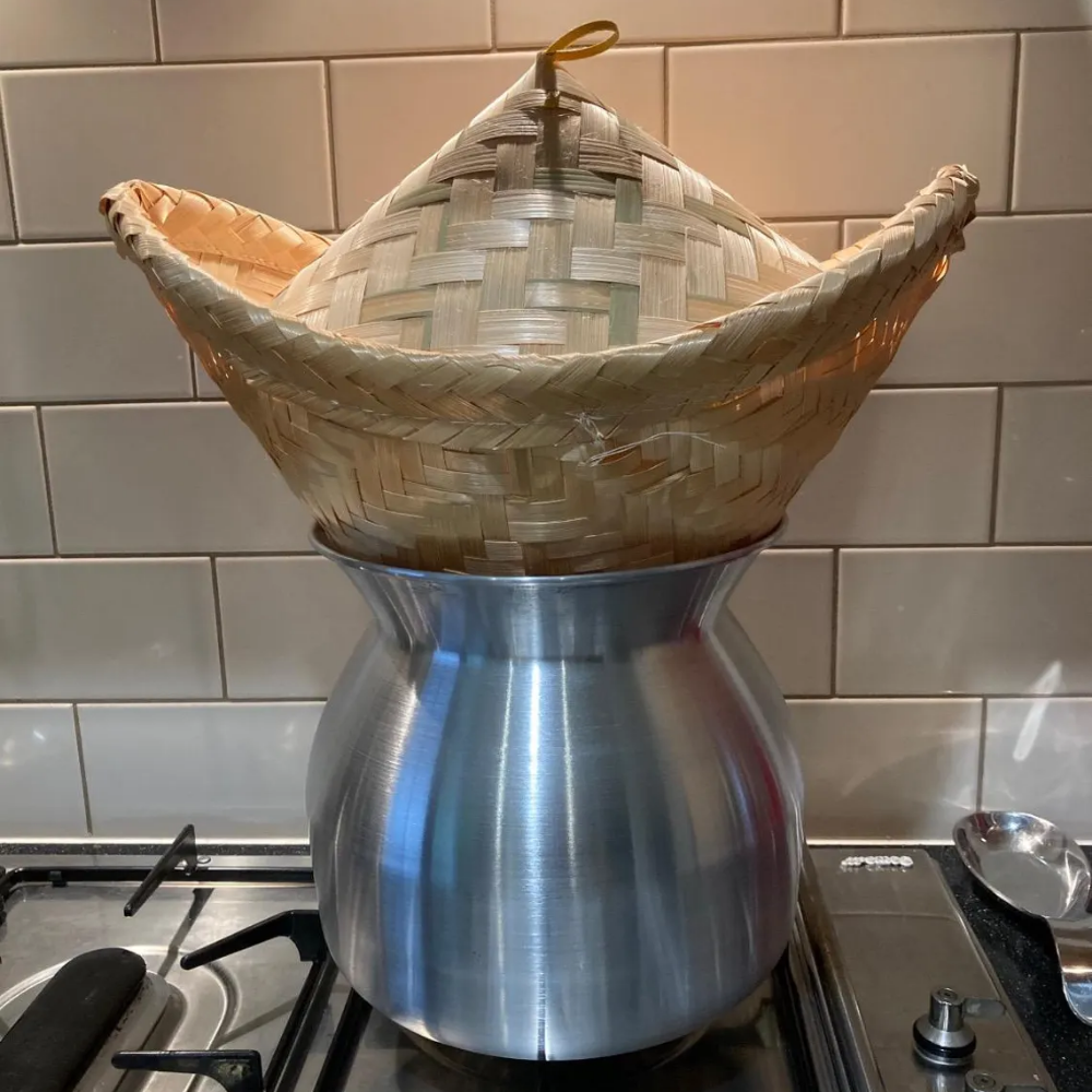 Traditional Handwoven Bamboo Food Steamer Basket / Natural Steaming Pot for Sticky Rice, Dim Sum, and Vegetables
