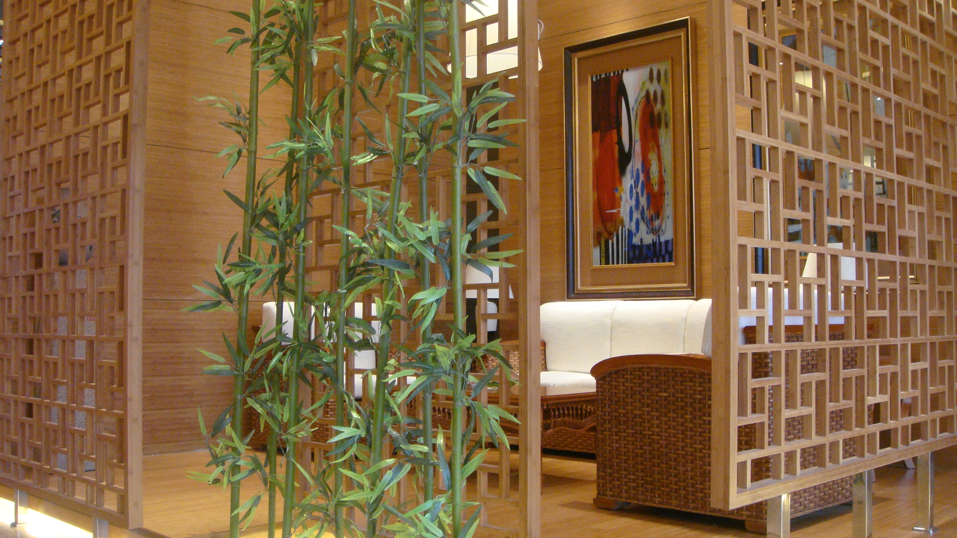 Showcase Exterior 1