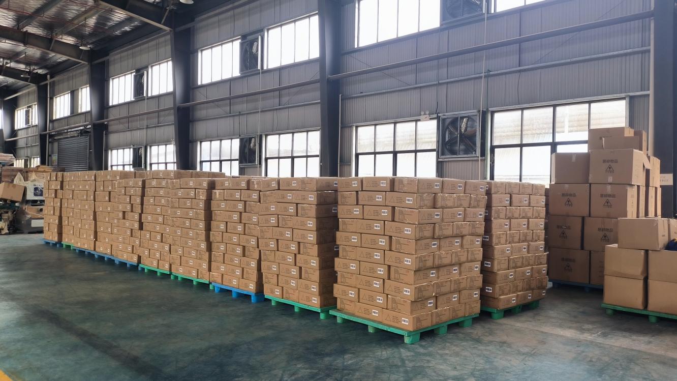 Shandong Ghella Kitchen factory packaging workshop with professional equipment