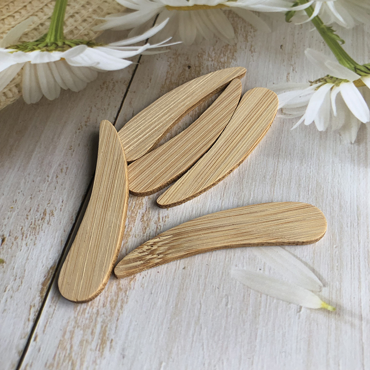 Wholesale Eco-friendly Reusable Small Moso Bamboo Cream Spatula Natural Cosmetic Spoon Laser Engraved Logo Makeup Tools