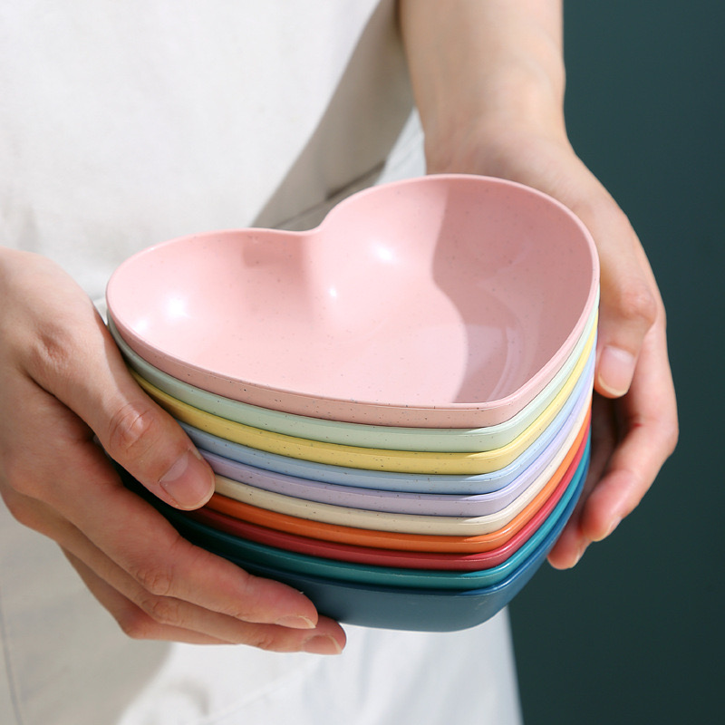 Heart Shaped Bowl Detail 3