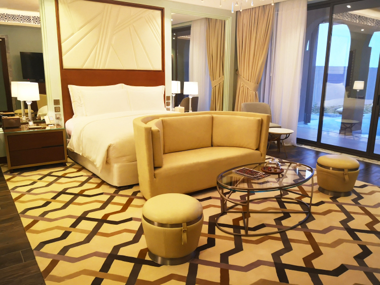 Luxury Furniture Supplier for Jumeirah Royal Residences Bahrain Hotel Apartment Project Modern Fashion Bedroom Furniture