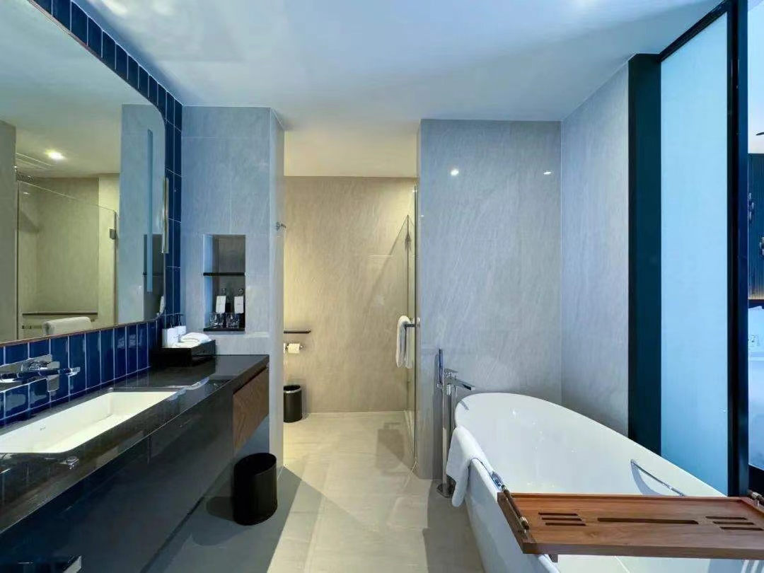 New Design 5 Star Luxury Customized Intercontinetal Bangkok Ihg Hotel Furniture Hotel Case Goods &amp; Softs for Upcoming Projects