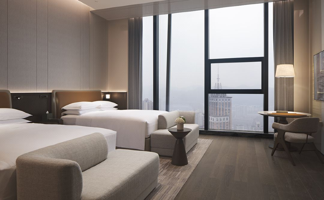 Luxury Hotel Furniture Solutions Professional Manufacturer Custom Made Solid Wood Furniture for Five Star Hotel Rooms