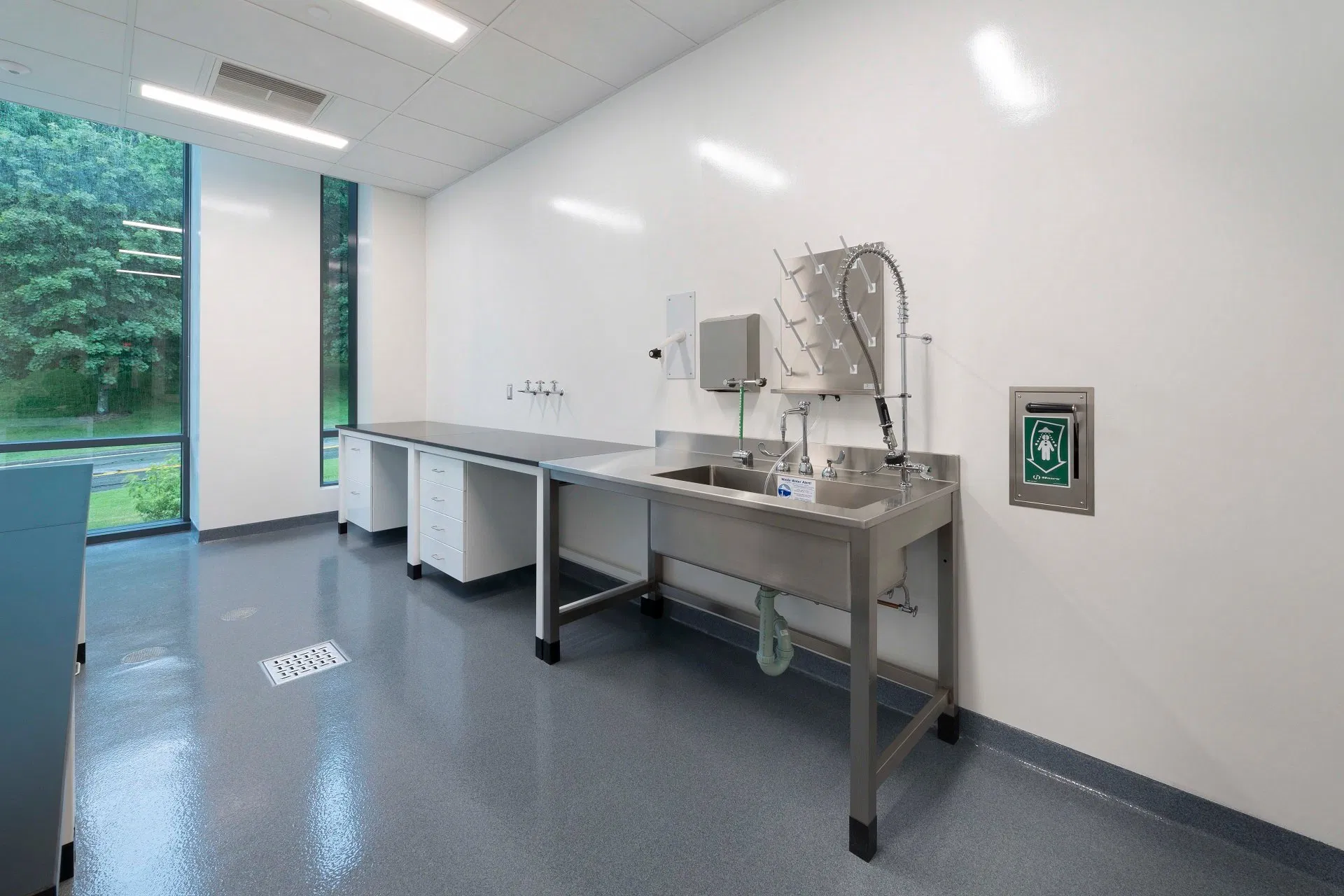 Food Pharma Industrial Chem Laboratories Furniture Prices Bacteria Proof Clean Room 304ss Stainless Steel Lab Furniture